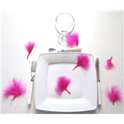 100 plumes duveteuses fuchsia