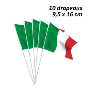 10 Drapeaux Italie 10 x 16 cm sur tige pvc 25 cm